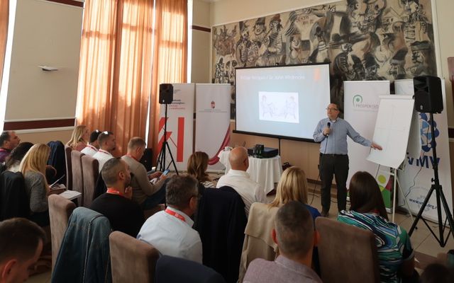 A Vajdasági Mentorprogram 4. évadának képzési napja Zentán