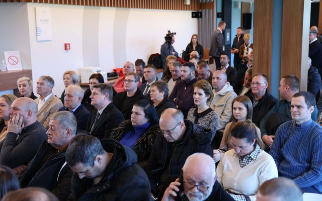 Szerződések ünnepélyes aláírása