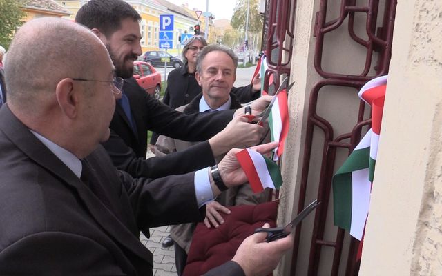 Prosperitati Alapítvány irodamegnyitója, Pancsova (képek)