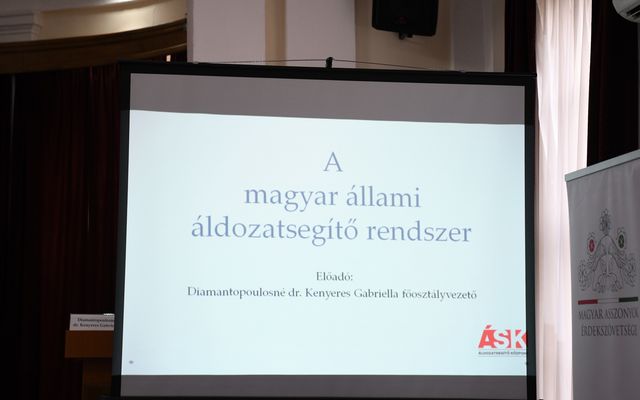 XIX. Kárpát-medencei ASSZONYTALÁLKOZÓ