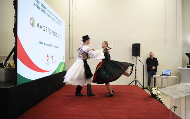 JELENLÉTÜNK A JÖVŐNK