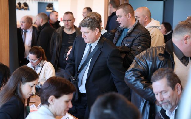 Szerződések ünnepélyes aláírása