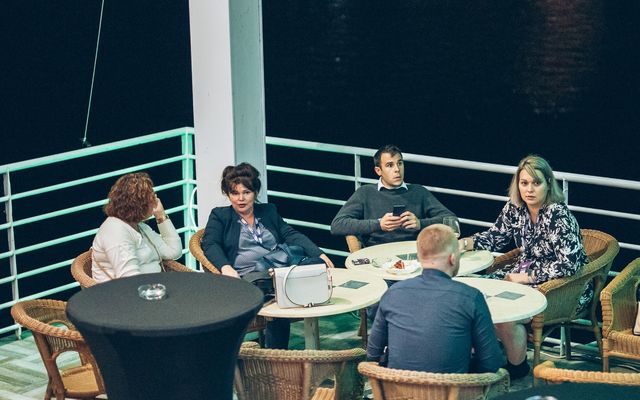 Így zárult az első nap: Connect & Chill networking party!