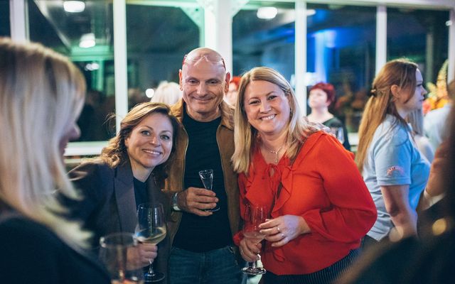 Így zárult az első nap: Connect & Chill networking party!