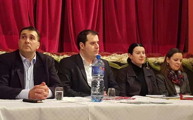 A Prosperitati Alapítvány pályázatainak ismertetése, Kispiac (képek)