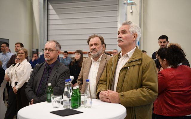 JELENLÉTÜNK A JÖVŐNK