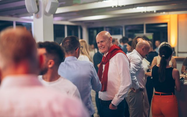 Így zárult az első nap: Connect & Chill networking party!