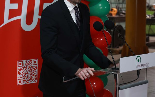 FOP kft. kiemelt jelentőségű közepes gazdasági fejlesztés ünnepélyes átadása 
