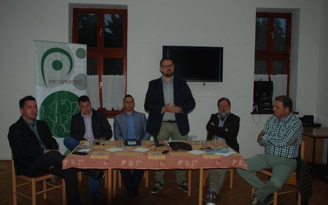 Mezőgazdasági lakossági fórum Csókán (képek)