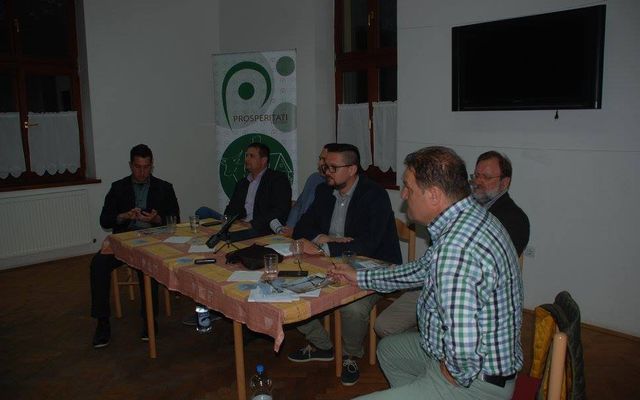Mezőgazdasági lakossági fórum Csókán (képek)