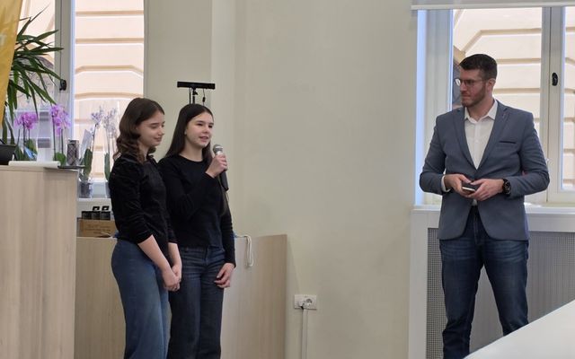VAJDASÁGI A FIATALOK SZEMÉVEL