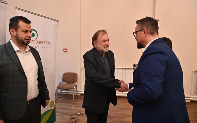 Előremutató nézőpontok