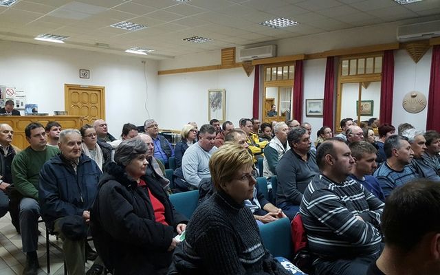 A Prosperitati Alapítvány pályázatainak ismertetése, Bácsfeketehegy (képek)