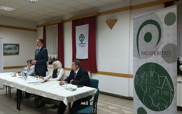 A Prosperitati Alapítvány pályázatainak ismertetése, Bácsfeketehegy (képek)