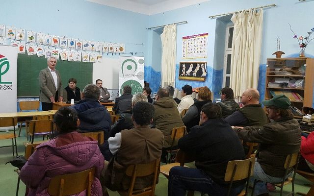 A Prosperitati Alapítvány pályázatainak ismertetése, Nosza (képek)