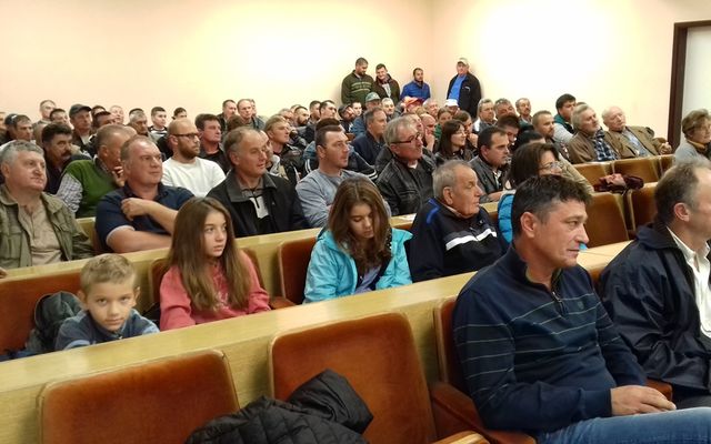 IV. pályázati körrel kapcsolatos tájékoztató lakossági fórum Magyarcsernyén (képek)