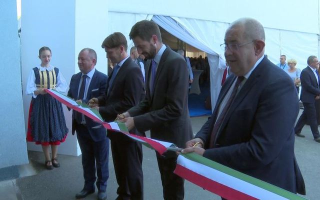 Több és jobb minőségű üvegszövet a Prosperitati jóvoltából