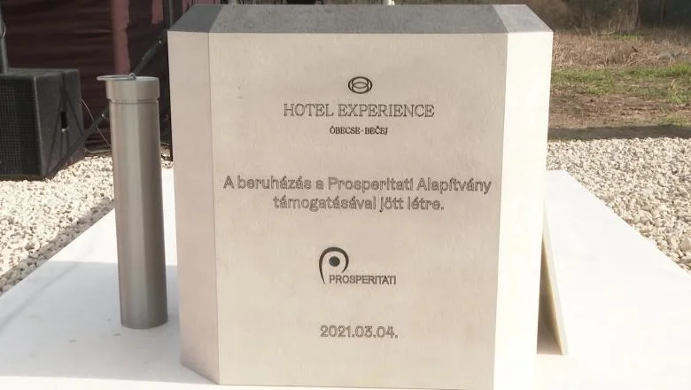 Lehelyezték a Hotel Experience szálloda alapkövét Óbecsén