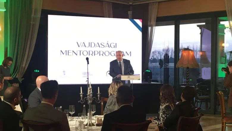 Díjkiosztó gálával fejeződött a Vajdasági Mentorprogram második évada Palicson