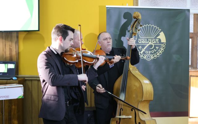 Az Usluga Kft. kiemelt jelentőségű nagyléptékű gazdasági fejlesztés ünnepélyes átadása 