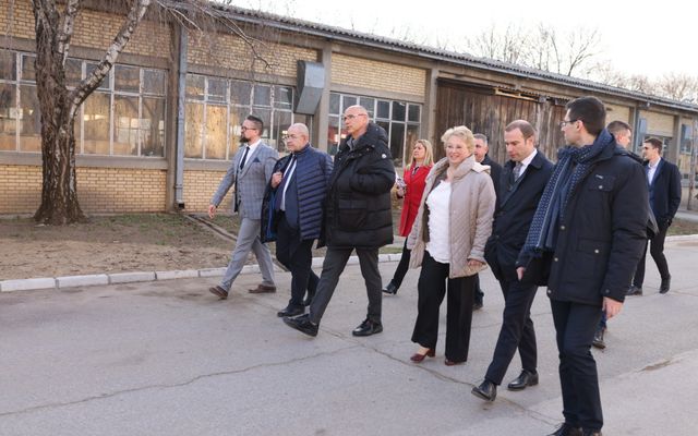 Az Usluga Kft. kiemelt jelentőségű nagyléptékű gazdasági fejlesztés ünnepélyes átadása 