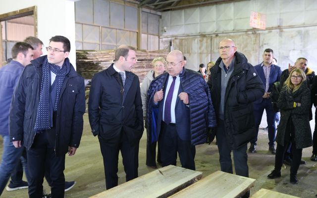Az Usluga Kft. kiemelt jelentőségű nagyléptékű gazdasági fejlesztés ünnepélyes átadása 
