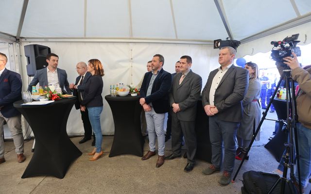 Az Idas Mol kiemelt jelentőségű közepes és nagyléptékű gazdasági fejlesztés megtekintése