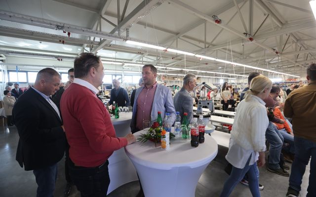 Az East West Bridge Kft. kiemelt jelentőségű közepes léptékű gazdasági fejlesztés ünnepélyes átadása 