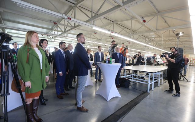 Az East West Bridge Kft. kiemelt jelentőségű közepes léptékű gazdasági fejlesztés ünnepélyes átadása 