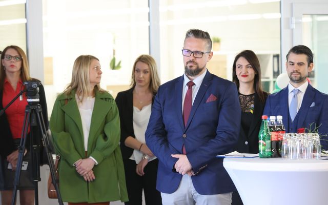Az East West Bridge Kft. kiemelt jelentőségű közepes léptékű gazdasági fejlesztés ünnepélyes átadása 