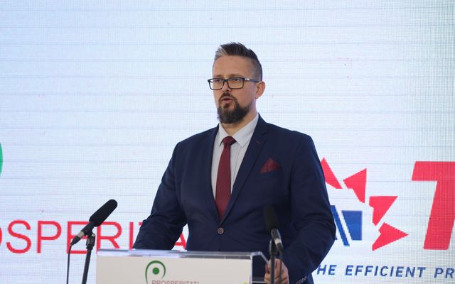 A T-1 Abrasiv Kft. kiemelt jelentőségű közepes és nagyléptékű gazdasági fejlesztés ünnepélyes átadása