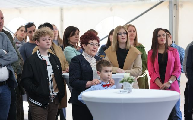 A T-1 Abrasiv Kft. kiemelt jelentőségű közepes és nagyléptékű gazdasági fejlesztés ünnepélyes átadása