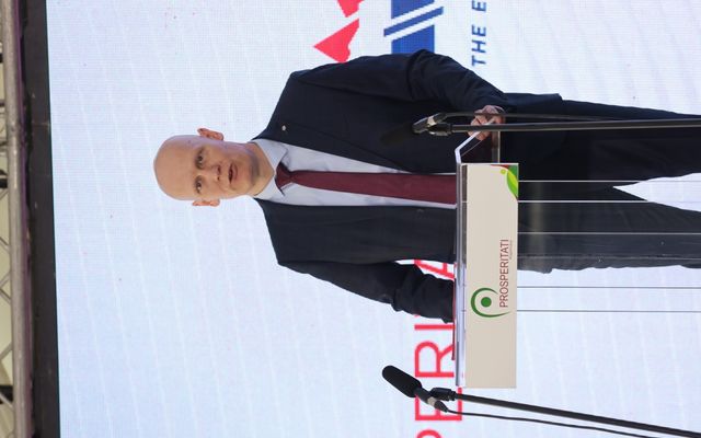 A T-1 Abrasiv Kft. kiemelt jelentőségű közepes és nagyléptékű gazdasági fejlesztés ünnepélyes átadása