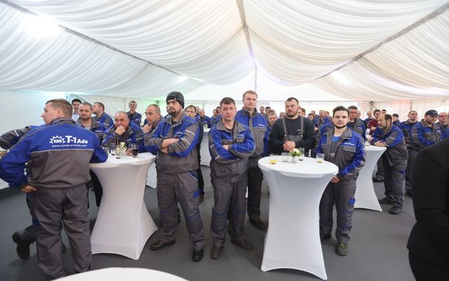 A T-1 Abrasiv Kft. kiemelt jelentőségű közepes és nagyléptékű gazdasági fejlesztés ünnepélyes átadása