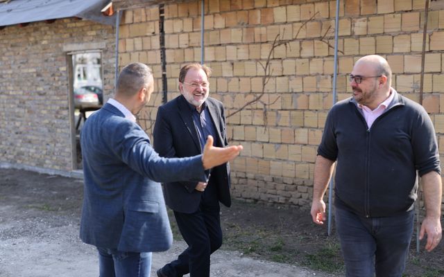 A zentaörsi Budlinka pálinkalepárló és Zsebi Kids gyermek játszóház megtekintése