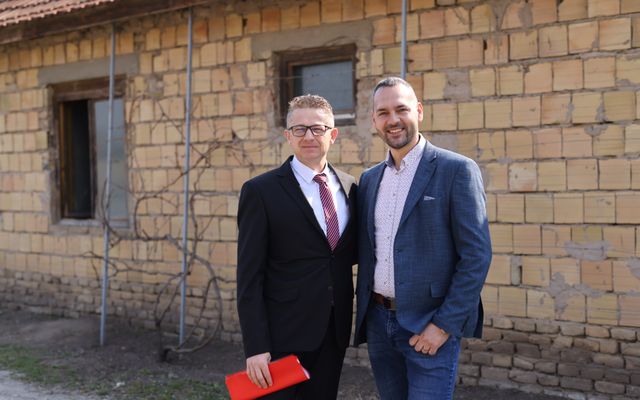 A zentaörsi Budlinka pálinkalepárló és Zsebi Kids gyermek játszóház megtekintése