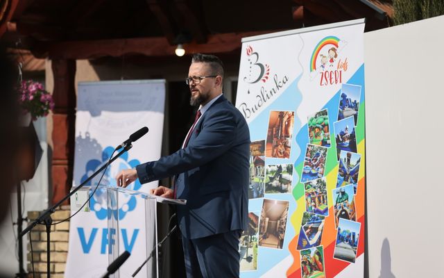 A zentaörsi Budlinka pálinkalepárló és Zsebi Kids gyermek játszóház megtekintése