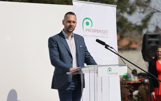A zentaörsi Budlinka pálinkalepárló és Zsebi Kids gyermek játszóház megtekintése