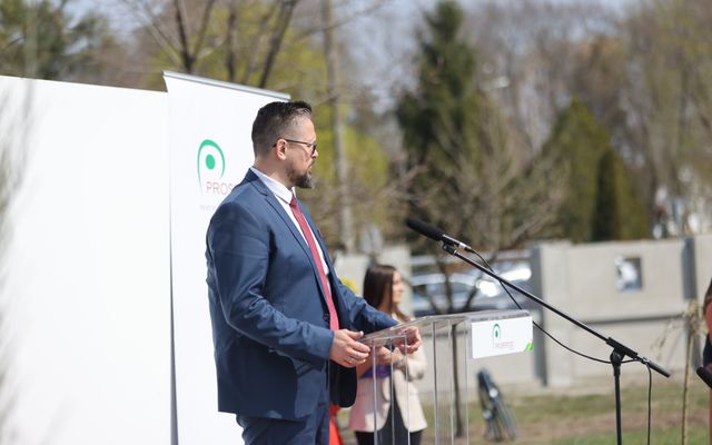 A zentaörsi Budlinka pálinkalepárló és Zsebi Kids gyermek játszóház megtekintése