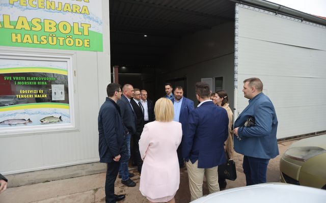 A Fish&Food, Szabó Árpád vállalkozó kiemelt jelentőségű közepes léptékű gazdasági fejlesztésének megtekintése