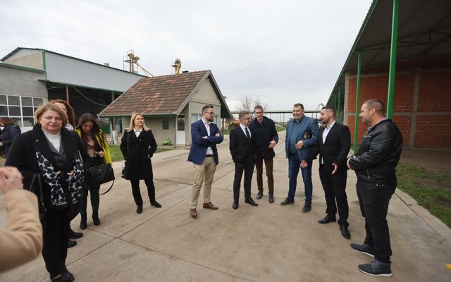 Blazsanik Imre kiemelt jelentőségű közepes léptékű mezőgazdasági fejlesztésének megtekintése