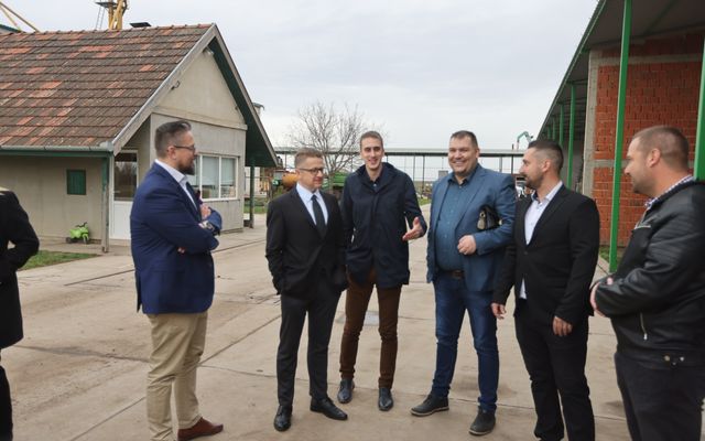 Blazsanik Imre kiemelt jelentőségű közepes léptékű mezőgazdasági fejlesztésének megtekintése