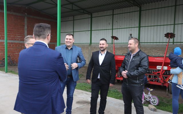 Blazsanik Imre kiemelt jelentőségű közepes léptékű mezőgazdasági fejlesztésének megtekintése