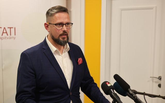 Juhász Bálint sajtótájékoztatója