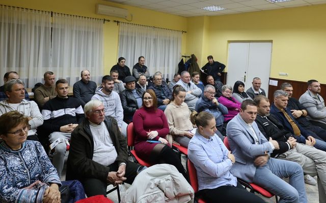Az aktuális pályázatok ismertetése Törökkanizsán