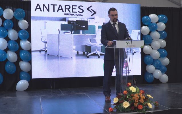 Kétmillió eurós fejlesztés az adai bútorgyárban
