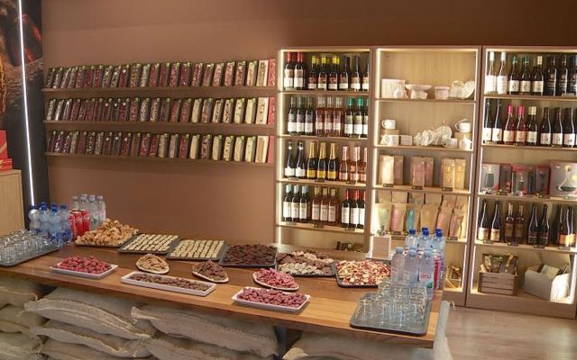 Új üzlethelyiséggel bővült a zentai Réel Chocolate