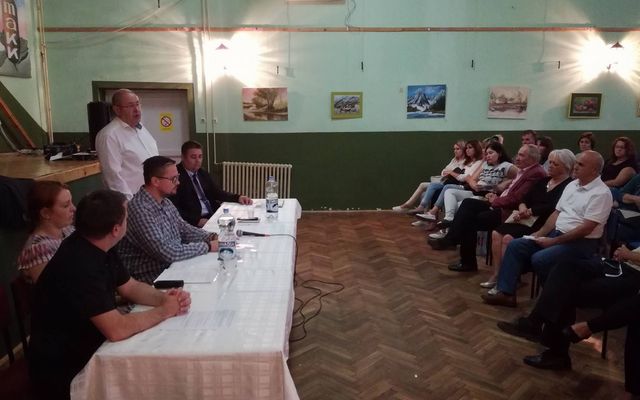 IV. pályázati körrel kapcsolatos tájékoztató lakossági fórum Muzslyán (képek)