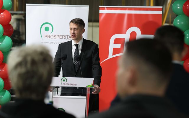 FOP kft. kiemelt jelentőségű közepes gazdasági fejlesztés ünnepélyes átadása 