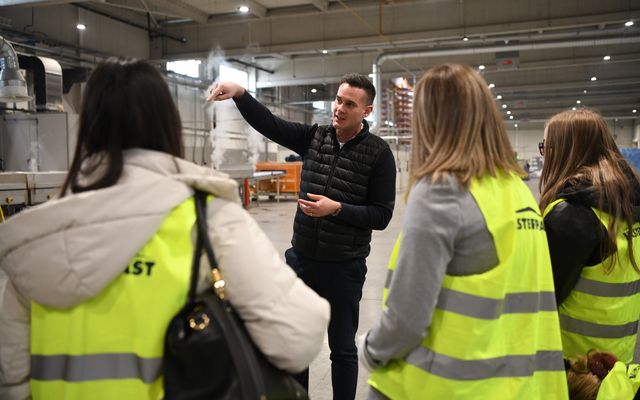 SZAKMAI KALANDTÚRA A VÁLLALKOZÁS VILÁGÁBAN